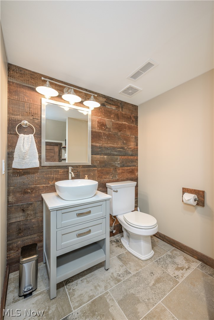1632 Carriage House Drive Mogadore OH 44260