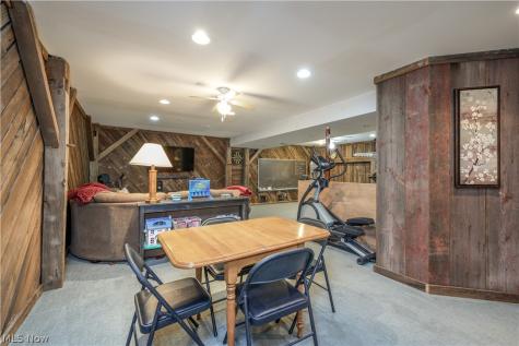 1632 Carriage House Drive Mogadore OH 44260