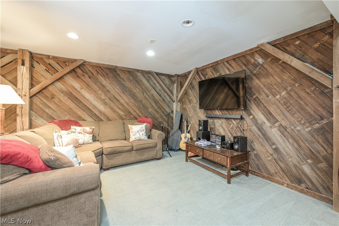1632 Carriage House Drive Mogadore OH 44260