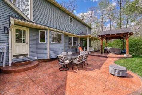 1632 Carriage House Drive Mogadore OH 44260
