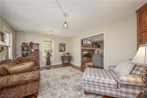 1632 Carriage House Drive Mogadore OH 44260