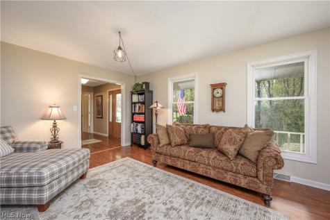 1632 Carriage House Drive Mogadore OH 44260