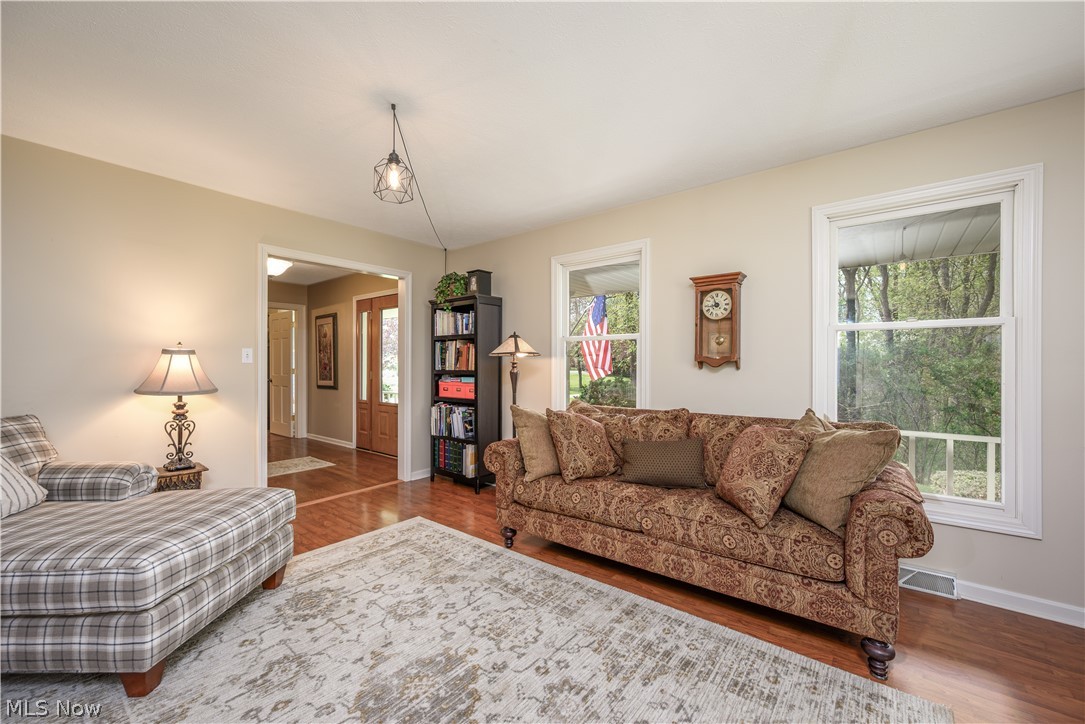 1632 Carriage House Drive Mogadore OH 44260