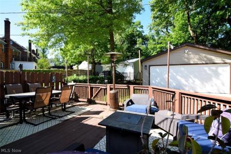 3676 Meadowbrook Boulevard University Heights OH 44118