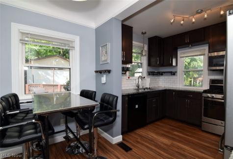 3676 Meadowbrook Boulevard University Heights OH 44118