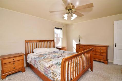3676 Meadowbrook Boulevard University Heights OH 44118