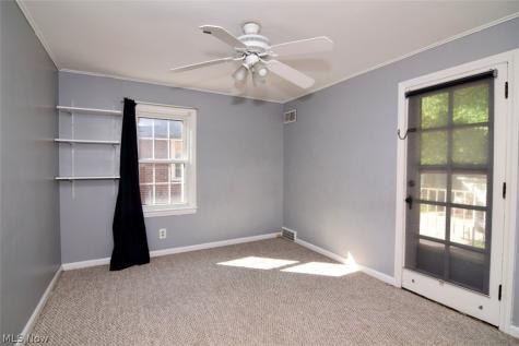 3676 Meadowbrook Boulevard University Heights OH 44118