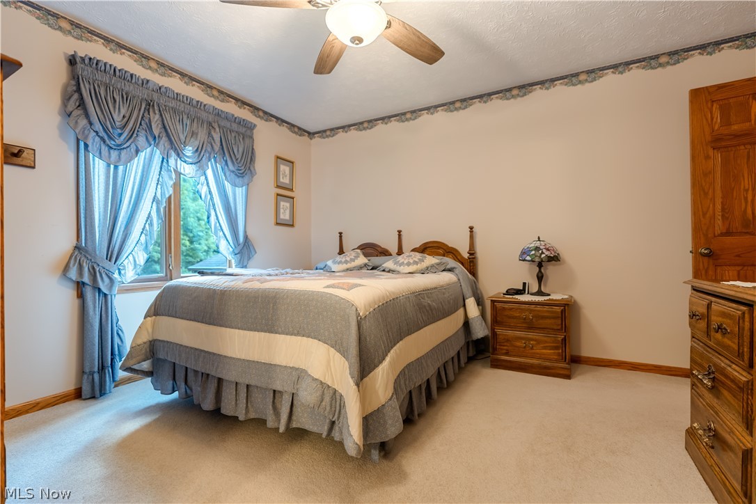 12969 Robinwood Street NE Alliance OH 44601