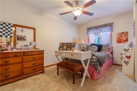 12969 Robinwood Street NE Alliance OH 44601