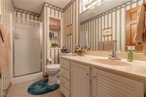 12969 Robinwood Street NE Alliance OH 44601