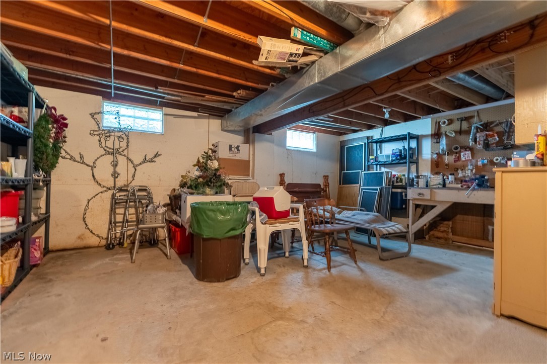 12969 Robinwood Street NE Alliance OH 44601