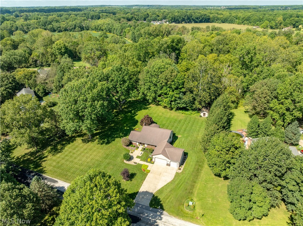 12969 Robinwood Street NE Alliance OH 44601