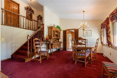 12969 Robinwood Street NE Alliance OH 44601