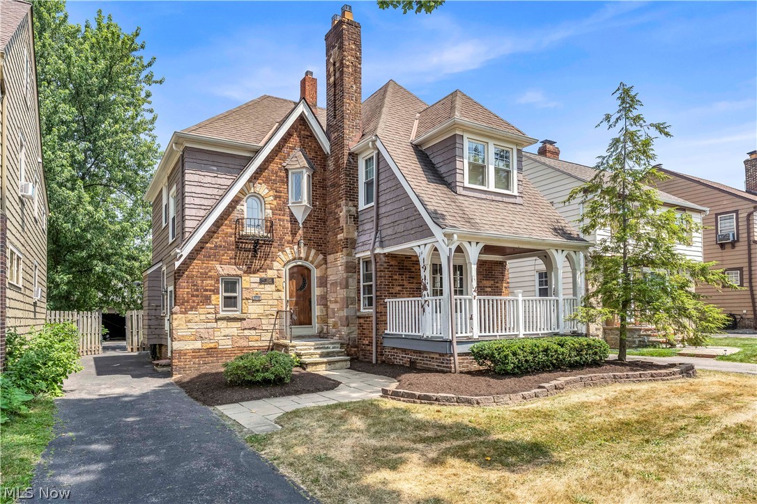 3581 Tullamore Road University Heights OH 44118