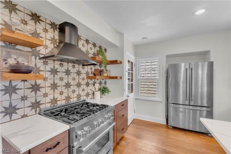 3581 Tullamore Road University Heights OH 44118