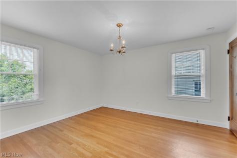 3581 Tullamore Road University Heights OH 44118