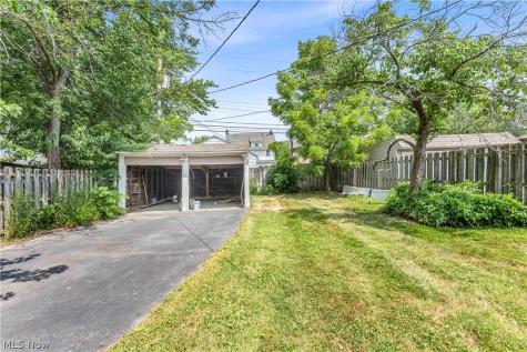 3581 Tullamore Road University Heights OH 44118