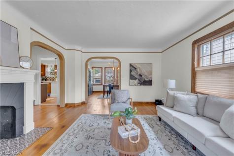 3581 Tullamore Road University Heights OH 44118