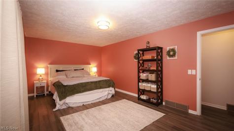 5387 Cherokee Avenue NW North Canton OH 44720