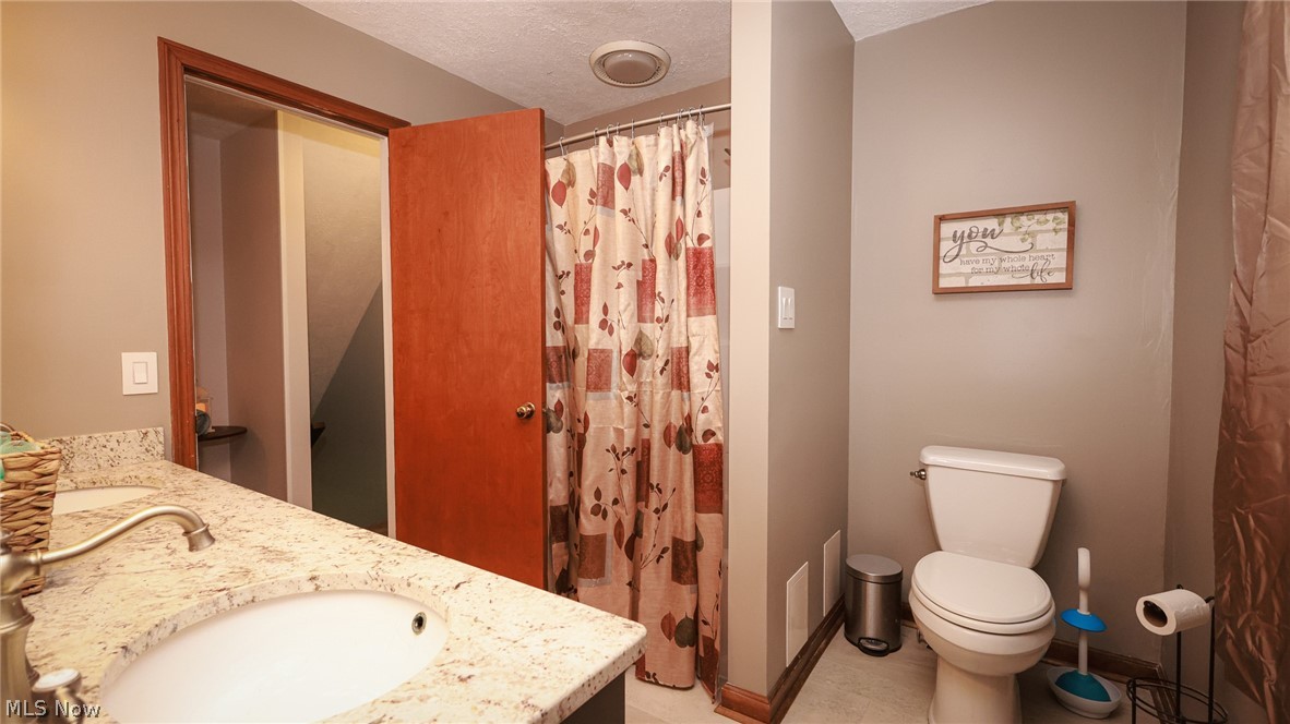 5387 Cherokee Avenue NW North Canton OH 44720