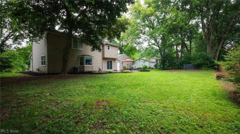 5387 Cherokee Avenue NW North Canton OH 44720