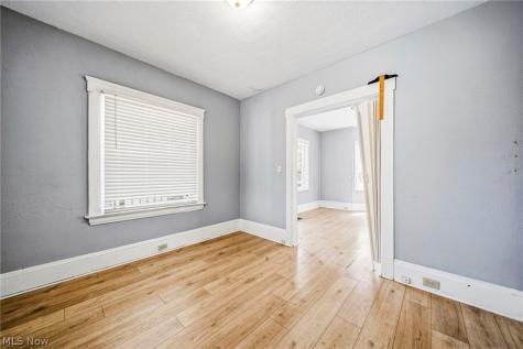 1722 Burgess Road Cleveland OH 44112