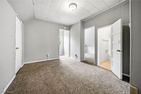 1722 Burgess Road Cleveland OH 44112