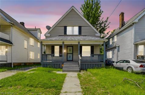 1722 Burgess Road Cleveland OH 44112