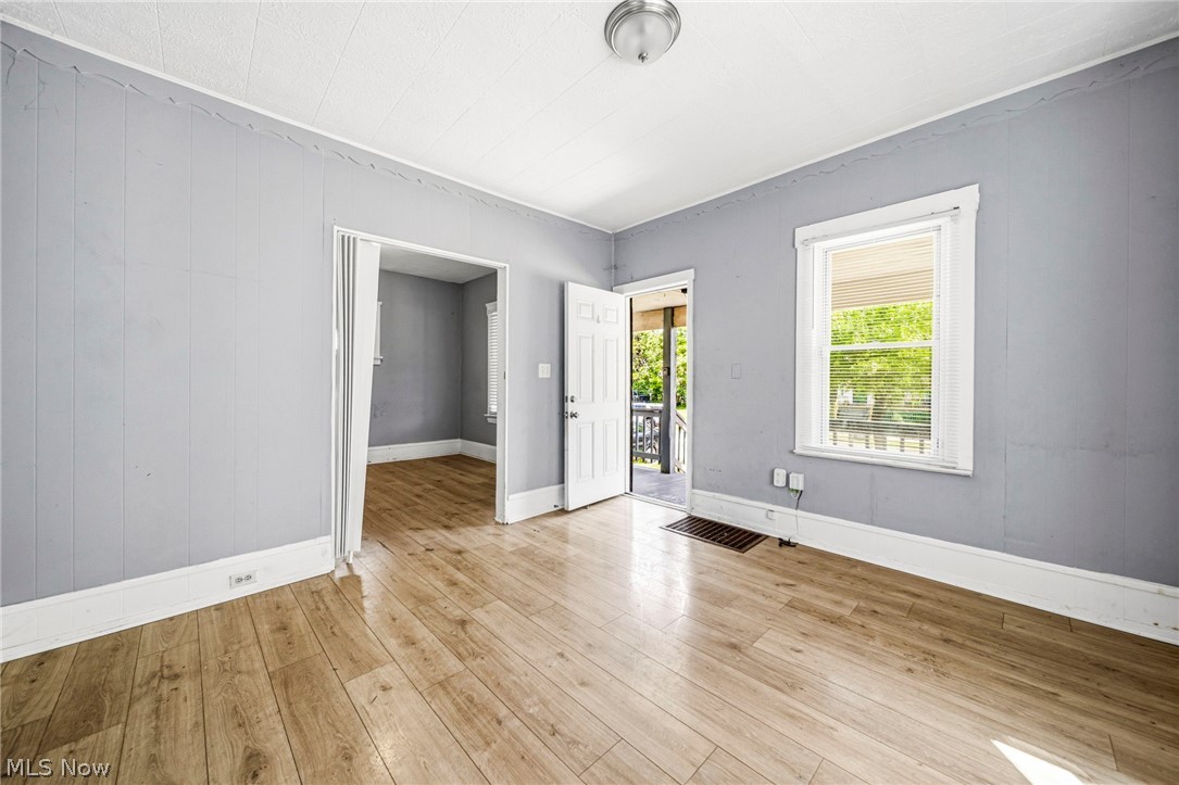 1722 Burgess Road Cleveland OH 44112