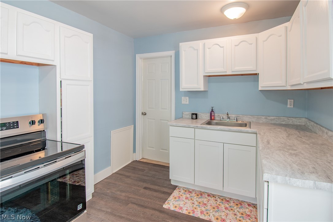 908 Hayes Avenue Willoughby OH 44094