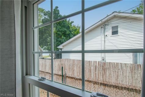 908 Hayes Avenue Willoughby OH 44094