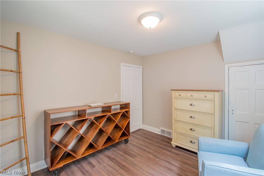 908 Hayes Avenue Willoughby OH 44094