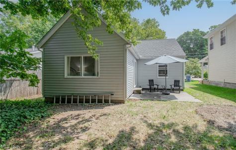 908 Hayes Avenue Willoughby OH 44094