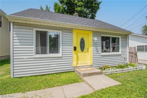 908 Hayes Avenue Willoughby OH 44094