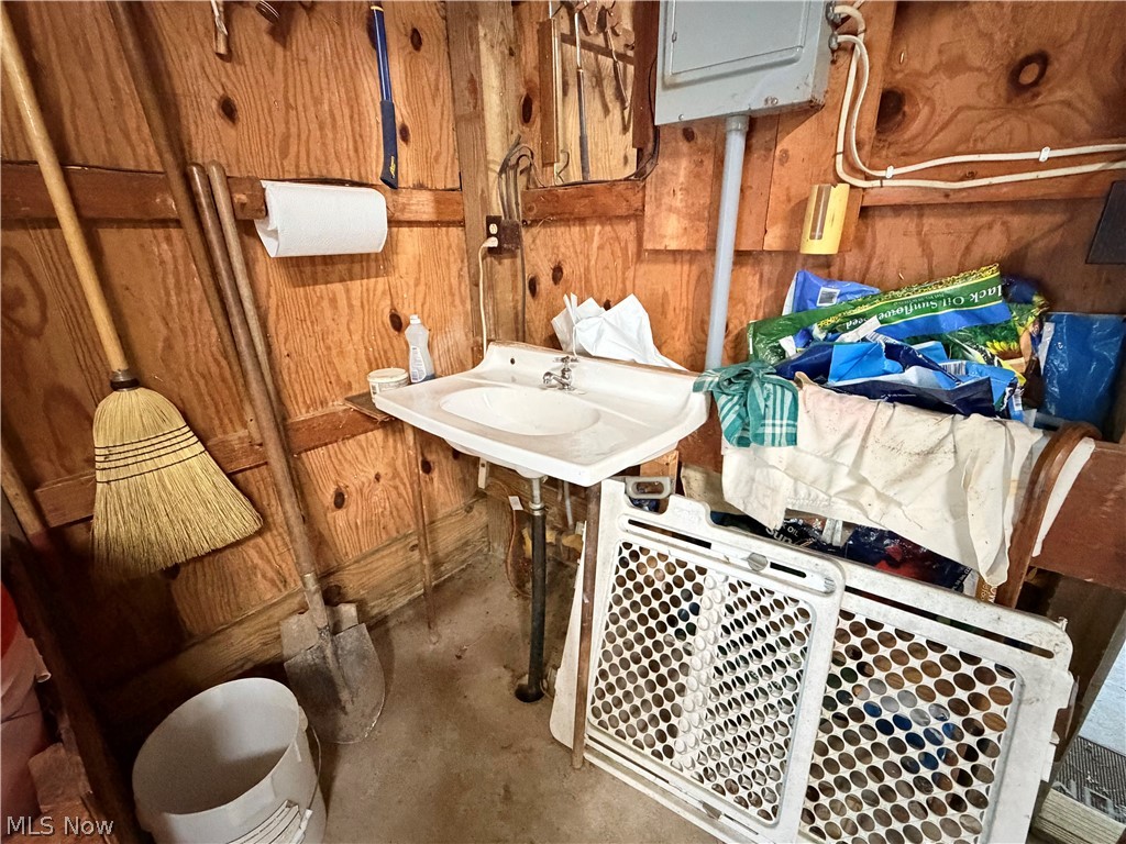 3770 Bradley Brownlee Road Cortland OH 44410