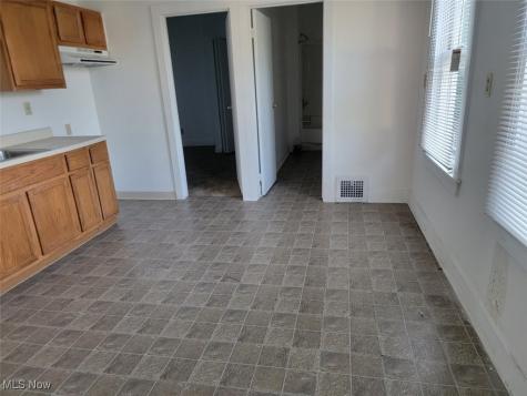 3633 E 78th Street Cleveland OH 44105