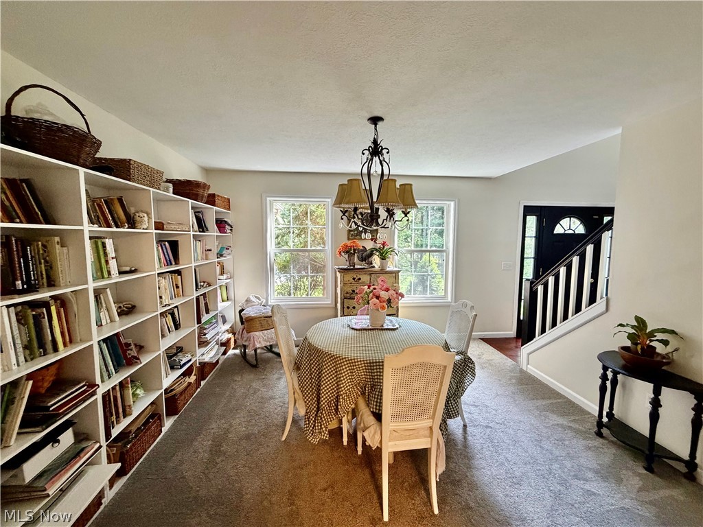 4735 Bentwood New Waterford OH 44445