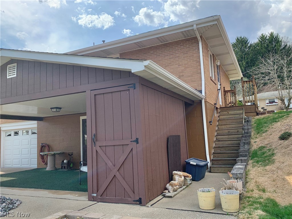 517 E Fernwood Drive Toronto OH 43964