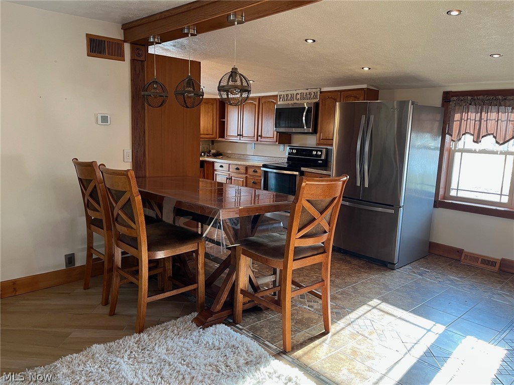 7550 State Route 213 Toronto OH 43964