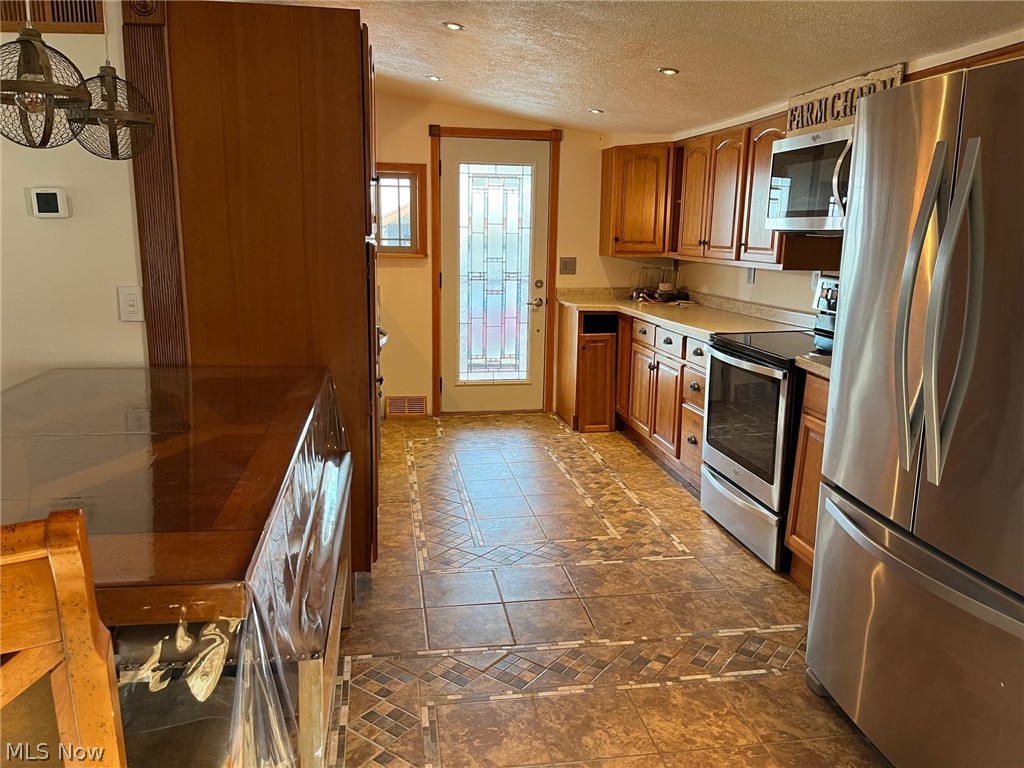 7550 State Route 213 Toronto OH 43964