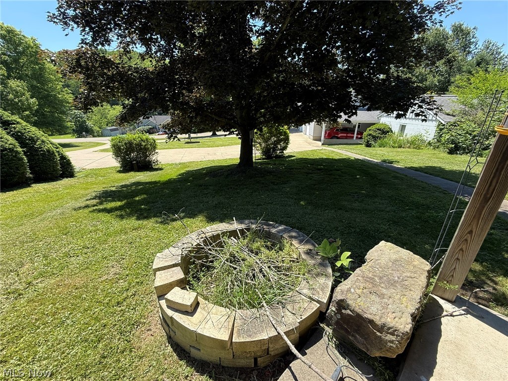 4223 Blacksnake Hill Road NE Dover OH 44622