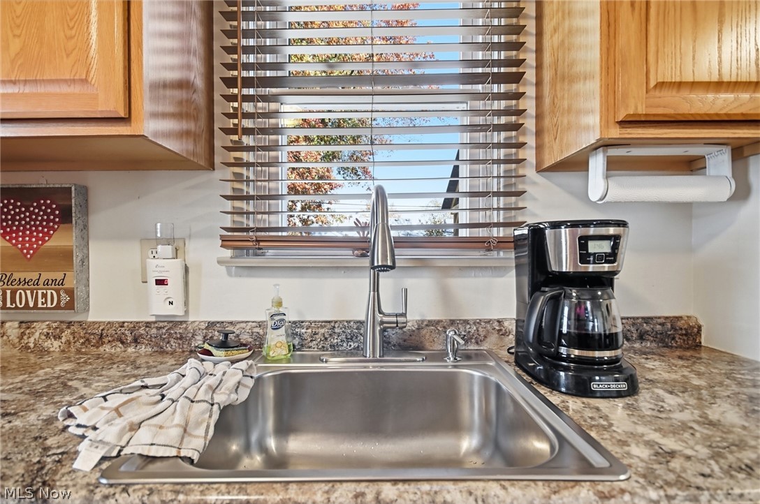 16040 Glenridge Avenue Middleburg Heights OH 44130