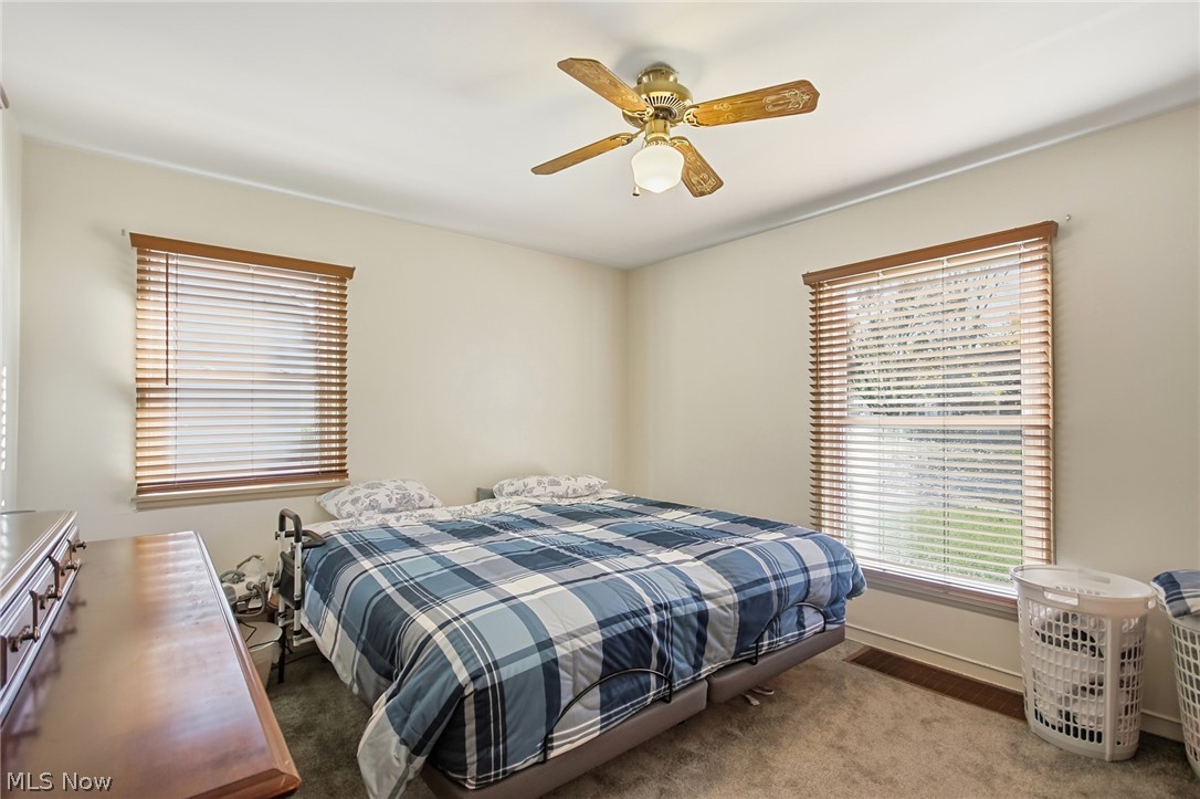 16040 Glenridge Avenue Middleburg Heights OH 44130