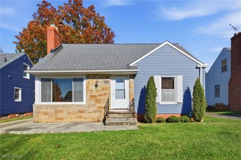16040 Glenridge Avenue Middleburg Heights OH 44130