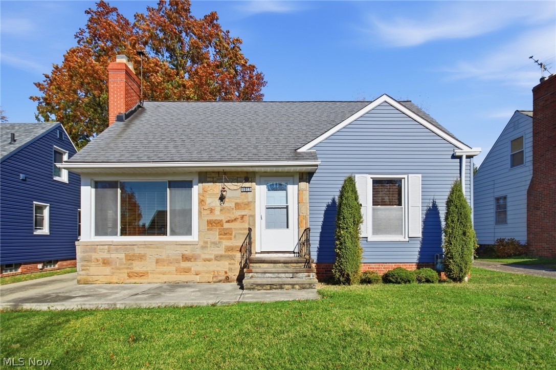 16040 Glenridge Avenue Middleburg Heights OH 44130