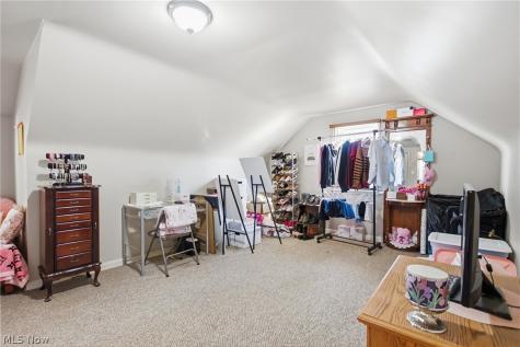 16040 Glenridge Avenue Middleburg Heights OH 44130