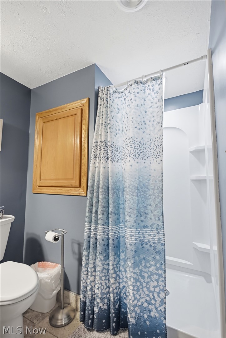 16040 Glenridge Avenue Middleburg Heights OH 44130