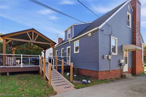 16040 Glenridge Avenue Middleburg Heights OH 44130