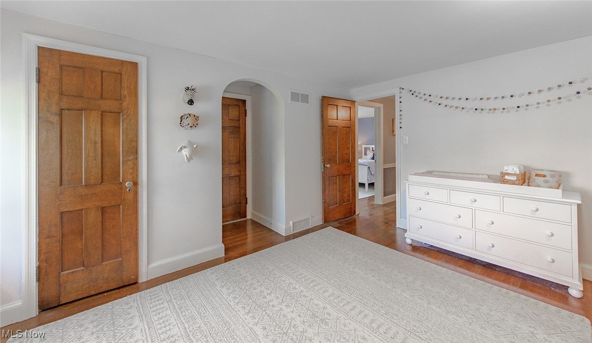 754 Merriman Road Akron OH 44303