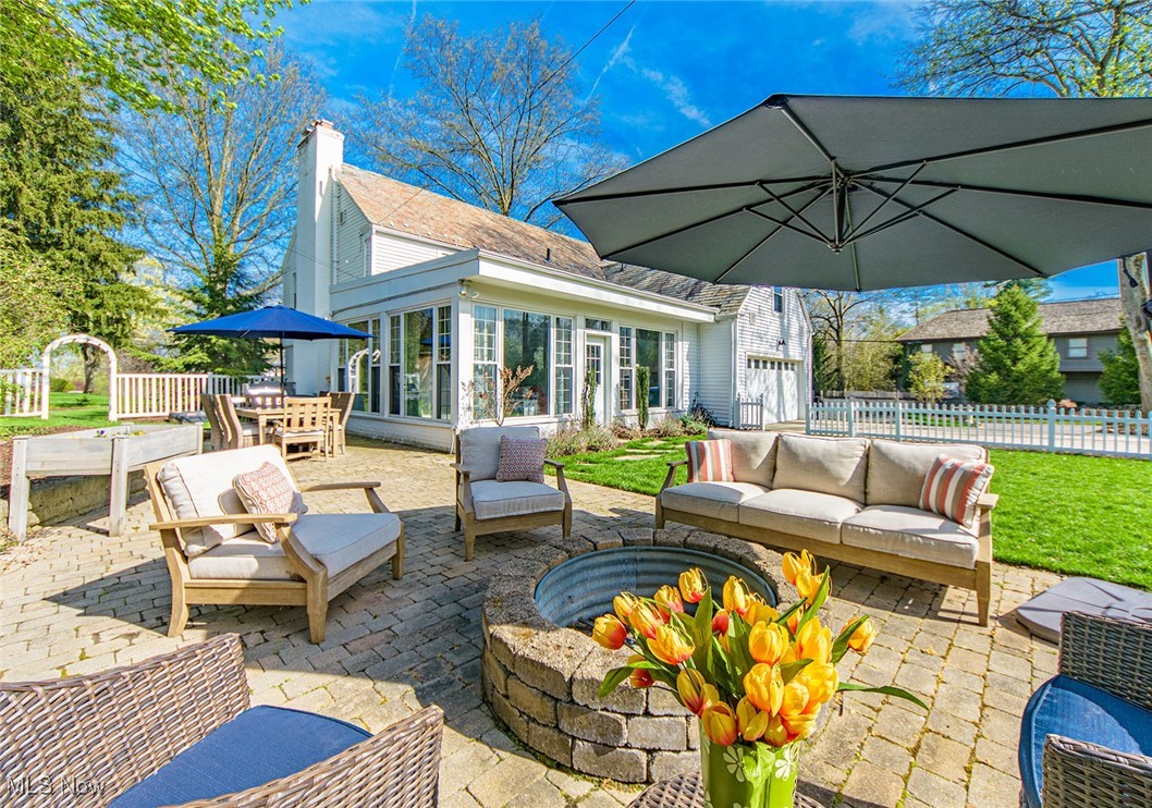 754 Merriman Road Akron OH 44303